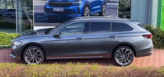 ŠKODA Superb Combi L&K 2,0 TDI 142 kW_2