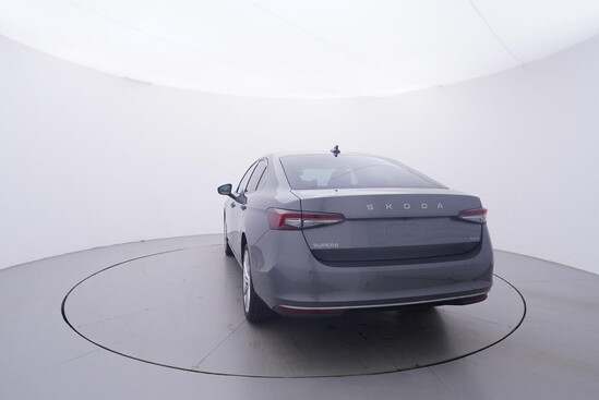 ŠKODA Superb L&K 2.0 TDI 142 kW_4