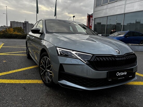 ŠKODA Octavia Sportline 1,5 TSI 110 kW_3