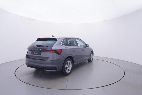 ŠKODA Scala Selection 1.0 TSI 85 kW_5