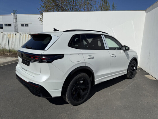 VOLKSWAGEN Tiguan R-Line People  1,5 eTSI 110 kW_3