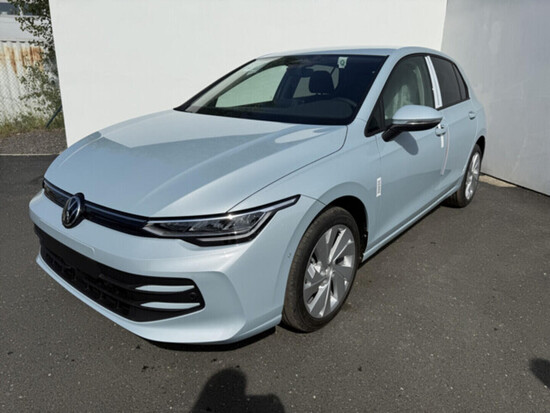 VOLKSWAGEN Golf People 1,5 TSI 85 kW_1