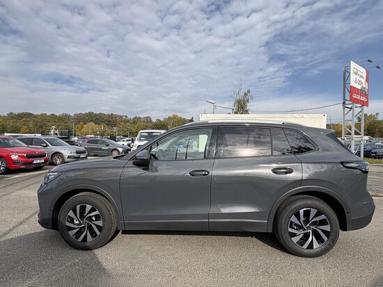 VOLKSWAGEN Tiguan People 1,5 eTSI 110 kW_2