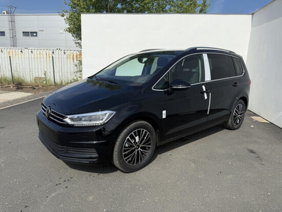 VOLKSWAGEN Touran People 1,5 TSI EVO2 7DSG 110 kW_2