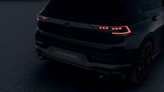 VOLKSWAGEN Golf GTI Edition 50 2.0 TSI 239 kW_5