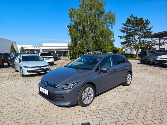 VOLKSWAGEN Golf People 1,5 TSI 85 kW  Operativní leasing od 5.447 kč bez DPH !_1