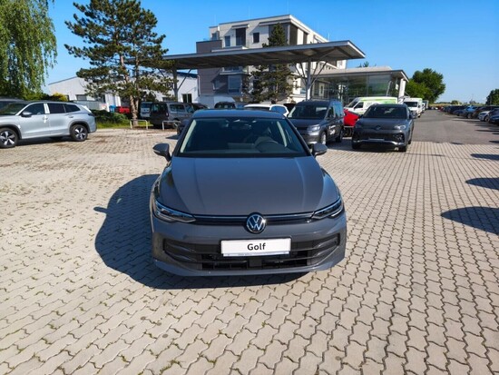 VOLKSWAGEN Golf People 1,5 TSI 85 kW  Operativní leasing od 5.447 kč bez DPH !_2
