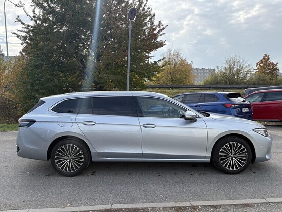 VOLKSWAGEN PASSAT MOD. 24> 2.0 TDI kW_3
