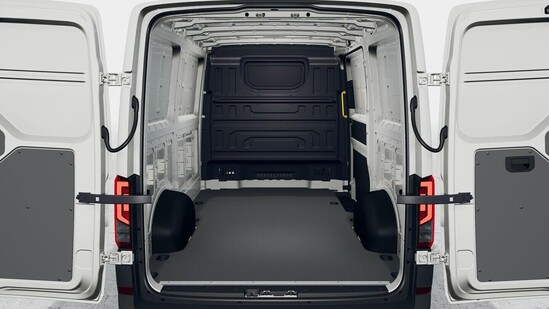 VOLKSWAGEN Akční Crafter skříň 35 FWD SR 2,0 103 kW_3