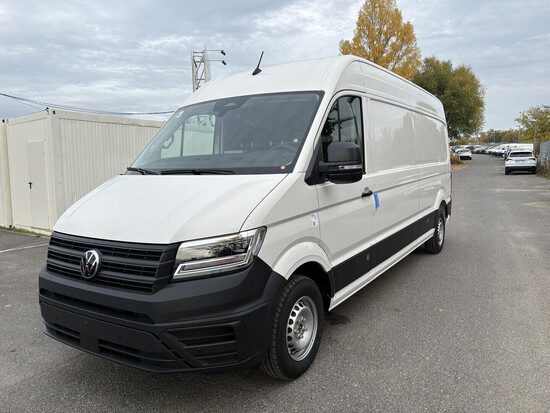 VOLKSWAGEN Crafter skříň 35 6G FWD DR 103 kW_1