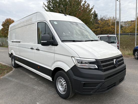 VOLKSWAGEN Crafter skříň 35 6G FWD DR 103 kW_3
