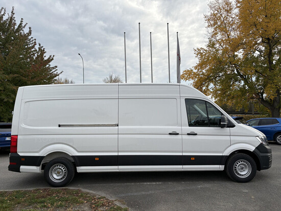 VOLKSWAGEN Crafter skříň 35 6G FWD DR 103 kW_4