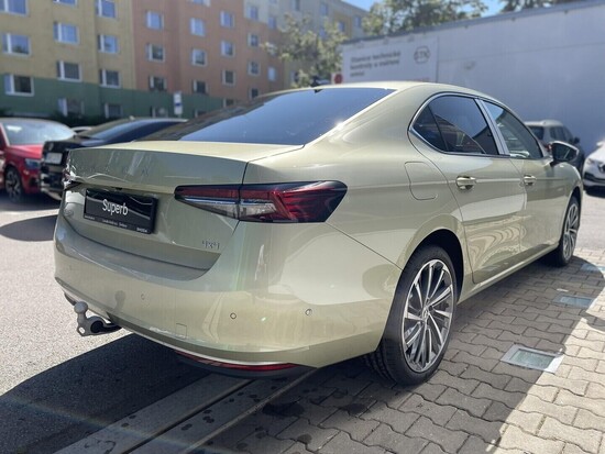 ŠKODA Superb L&K  2,0 TDI 4x4 142 kW_5
