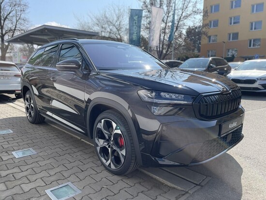 ŠKODA Kodiaq RS 2.0 TSI 4x4 195 kW černá_3