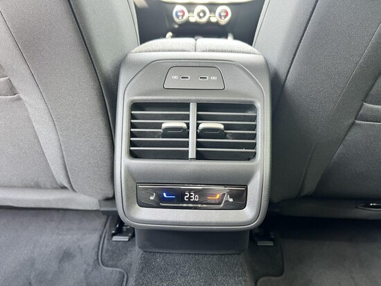 ŠKODA Superb Combi Selection 1.5 TSI 110 kW  DSG_5