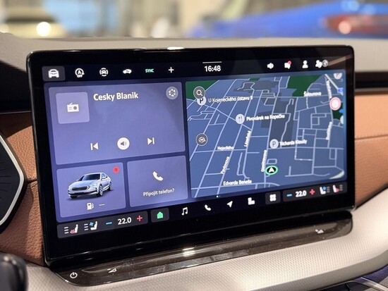 ŠKODA Octavia Exclusive Selection 2,0 TDI 110 kW 7-stup. automat._5