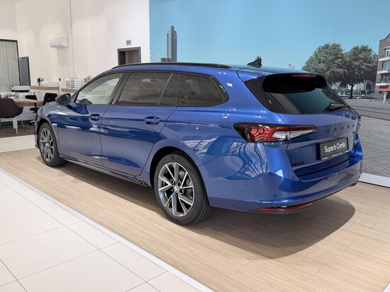 ŠKODA Superb Combi Sportline 2.0 TDI 142 kW 4x4 DSG_2