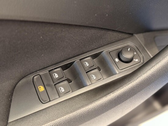 ŠKODA Scala Selection 1.0 TSI 85 kW_5