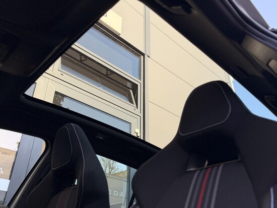 ŠKODA Scala Monte Carlo 1.0 TSI 85 kW _4