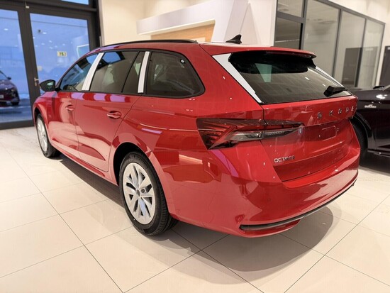 ŠKODA Octavia Combi Classic 1,5 TSI 85 kW 6-stup. mech._2