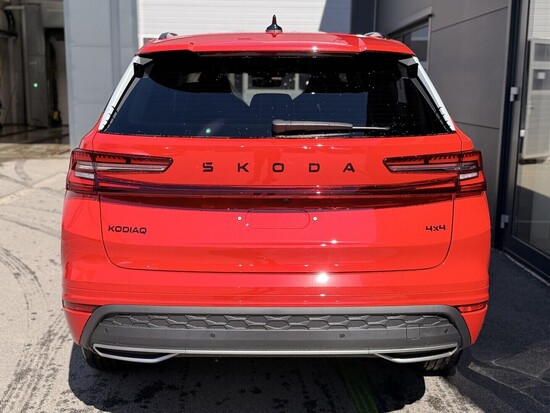 ŠKODA Kodiaq Sportline 2.0 TDI 4x4 142 kW_3
