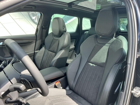 ŠKODA Karoq Sportline 2,0 TSI 140 kW 7-stup. automat. 4x4_4