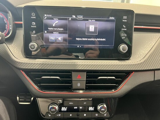ŠKODA Kamiq Monte Carlo 1.0 TSI 85 kW_5