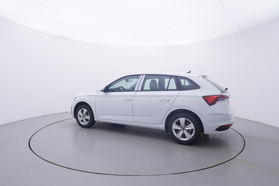 ŠKODA Scala Selection 1,0 TSI 85 kW_3