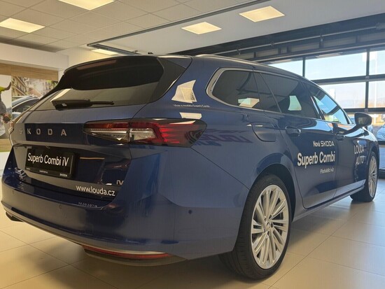 ŠKODA Superb L K 1,5 TSI iV 110 kW _5