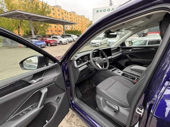 VOLKSWAGEN Tayron People 2,0 TDI 7DSG 110 kW_3