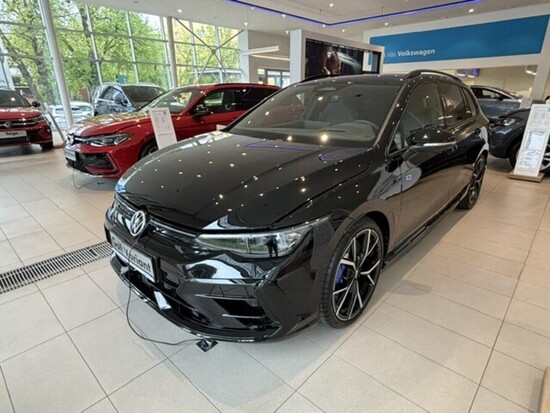 VOLKSWAGEN Golf Variant R 2,0 TSI 245 kW 4M 7DSG 2,0 245 kW_1