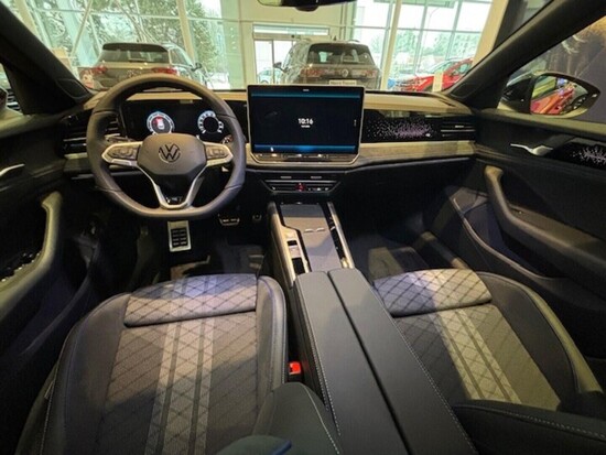 VOLKSWAGEN Passat R-Line People 2,0 TSI 150 kW   kW_4