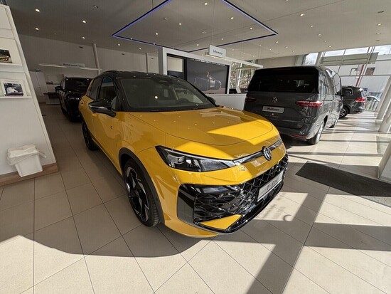 VOLKSWAGEN T-Roc R-Line 1,5 eTSI 7DSG 110 kW_2