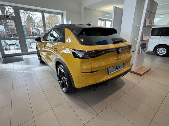 VOLKSWAGEN T-Roc R-Line 1,5 eTSI 7DSG 110 kW_4