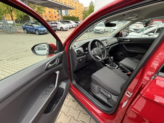 VOLKSWAGEN T-Cross Love 1.0 TSI 85 kW 6G 85 kW_5