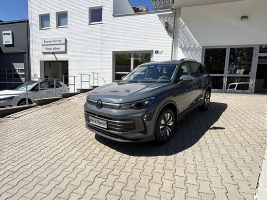 VOLKSWAGEN Tiguan Love 1,5 eTSI mHEV 1,5 eTSI 110 kW_1