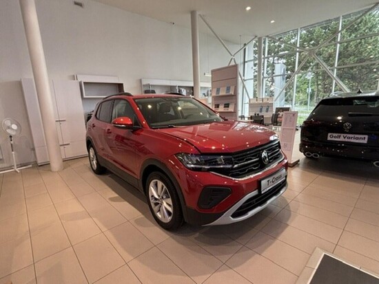 VOLKSWAGEN T-Cross Love 1,0 TSI 6G 85 kW_2