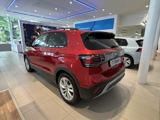 VOLKSWAGEN T-Cross Love 1,0 TSI 6G 85 kW_3