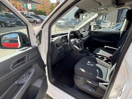 VOLKSWAGEN Akční Caddy Cargo Maxi 1,5 TSI 85 kW_5
