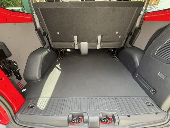 VOLKSWAGEN Transporter Kombi DR TDI 2,0 125 kW_5