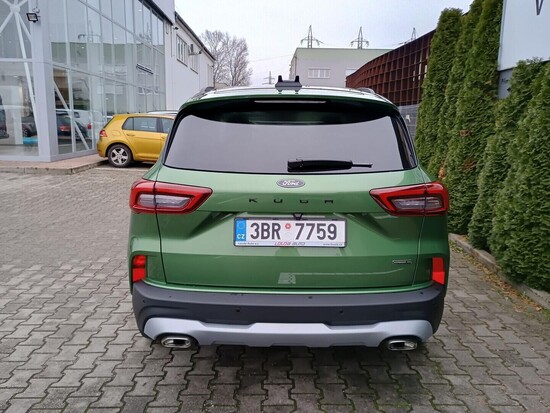 FORD Kuga  2,5 Duratec Hybrid (HEV) 134 kW_4