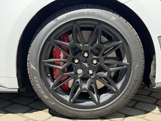 FORD Mustang Fastback 5.0 Ti-VCT V8 GT 328 kW_5