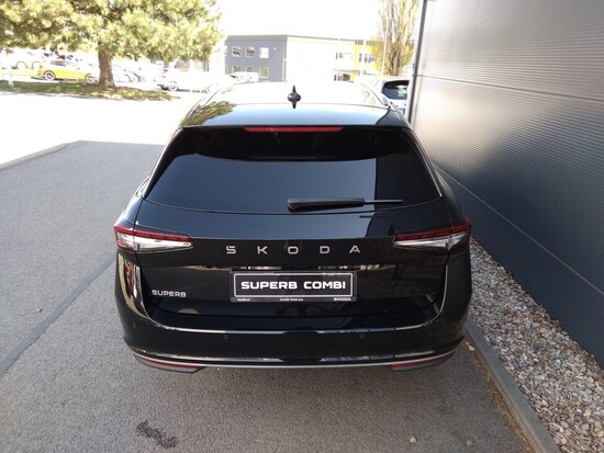ŠKODA Superb Combi L&K  2,0 TDI 4x4 142 kW_3