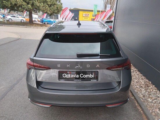 ŠKODA Octavia Combi 130 let Premium 1,5 TSI m-HEV 110 kW_3
