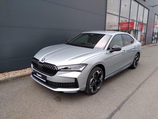 ŠKODA Superb Sportline 2,0 TSI 195 kW_1