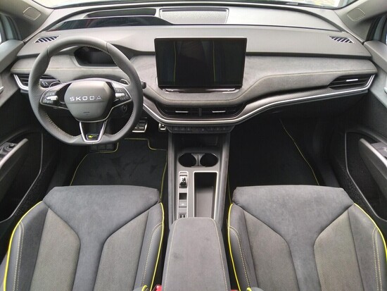 ŠKODA Enyaq RS 84 kWh 4x4 250 kW_5