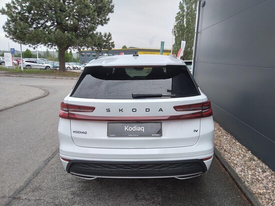 ŠKODA Kodiaq Sportline iV 1,5 TSI 150 kW_3