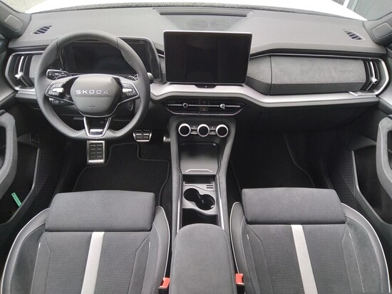 ŠKODA Kodiaq Sportline iV 1,5 TSI 150 kW_5