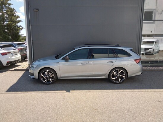 ŠKODA Octavia Combi Sportline 2,0 TDI 110 kW_2