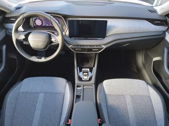ŠKODA Octavia Combi Top Selection 2,0 TDI 110 kW_5